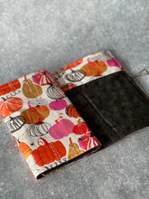 Load image into Gallery viewer, SALE Needle Roll - Medium - Pumpkins