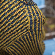 Load image into Gallery viewer, SALE - Laine - Issue 13