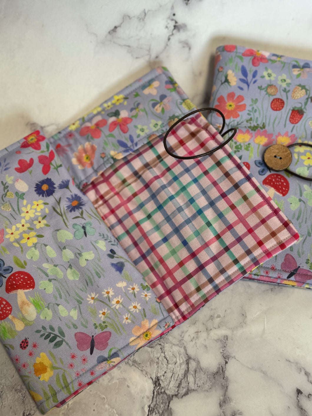 Needle Roll - Medium - Picnic (blue)