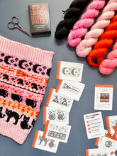 Load image into Gallery viewer, Doodle Card Deck - Autumn
