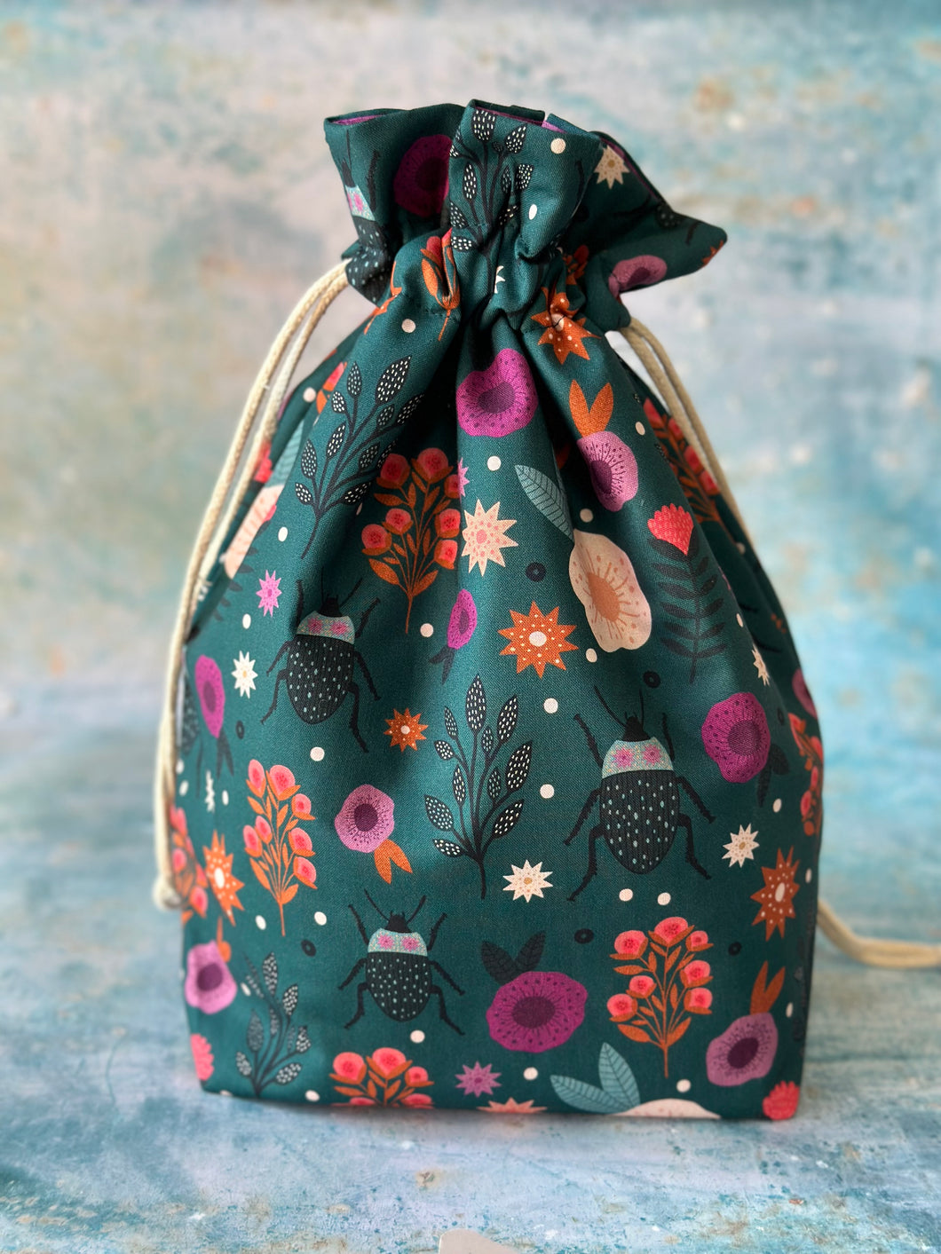 Ruffle Bag - Large - Beetles