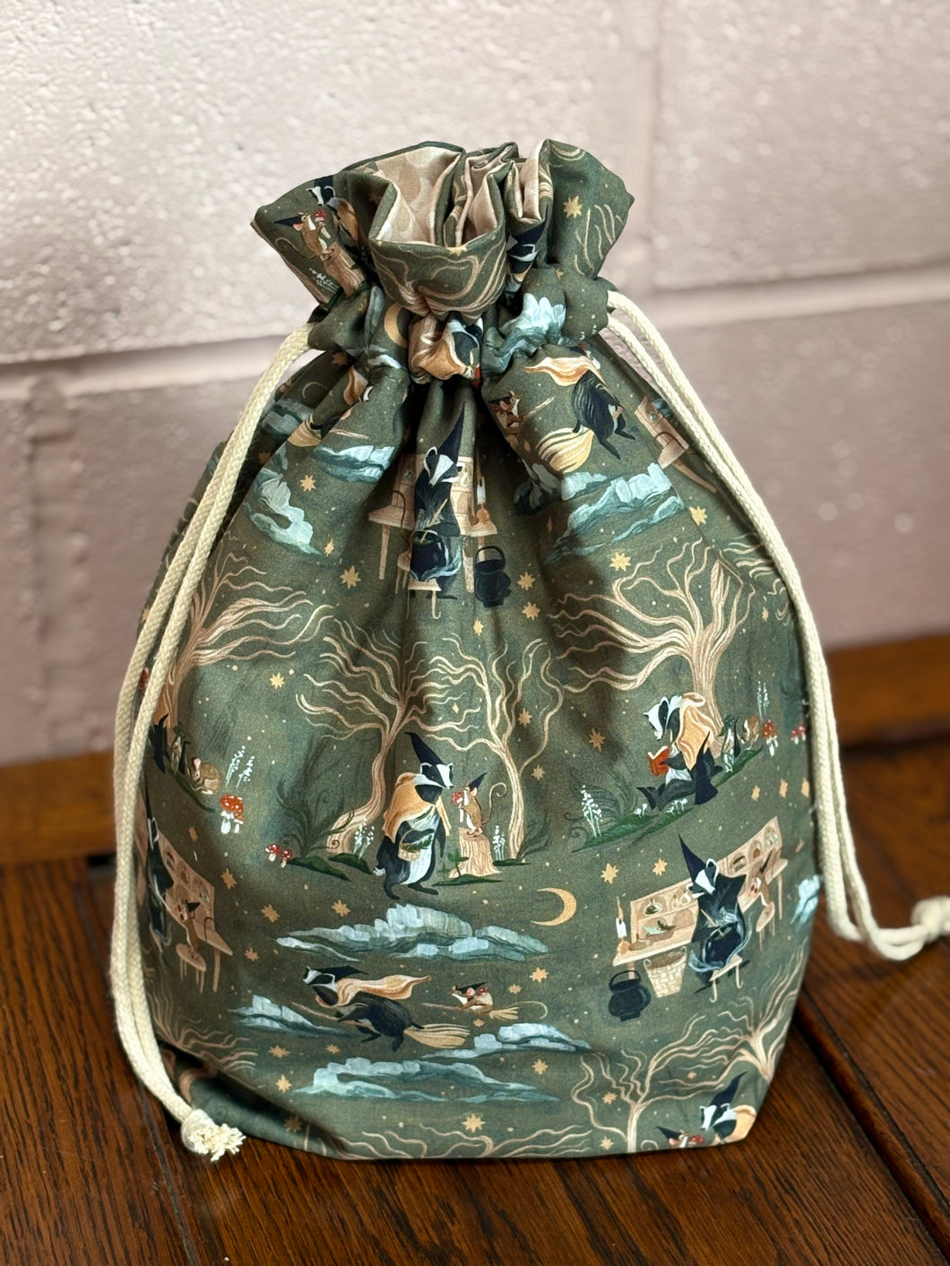 Ruffle Bag - Large - Witchy Badgers