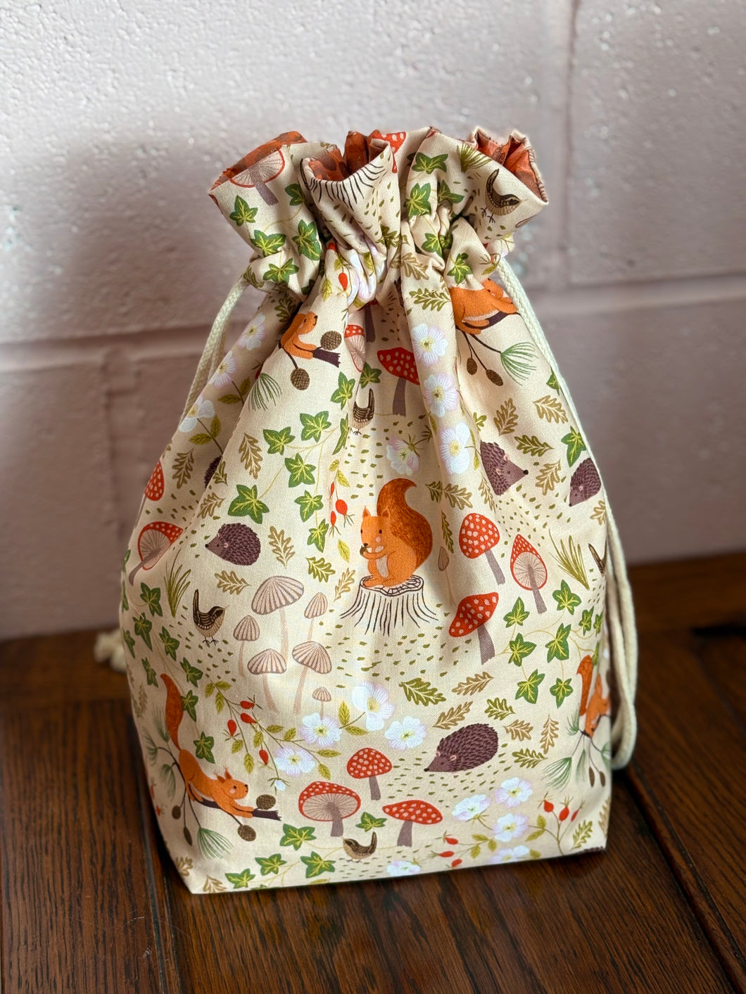 Ruffle Bag - Medium - Squirrels
